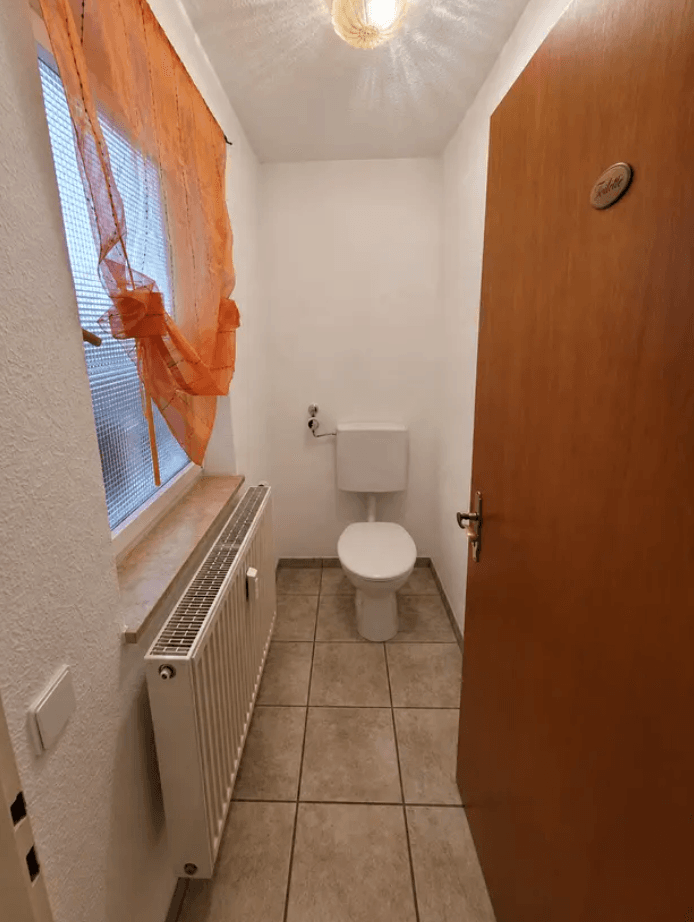 Pronájem bytu 3+1 97 m², Kurze Straße 4, Illingen, Bádensko-Württembersko Pronájem bytu 3+1 97 m², Kurze Straße 4, Illingen, Bádensko-Württembersko