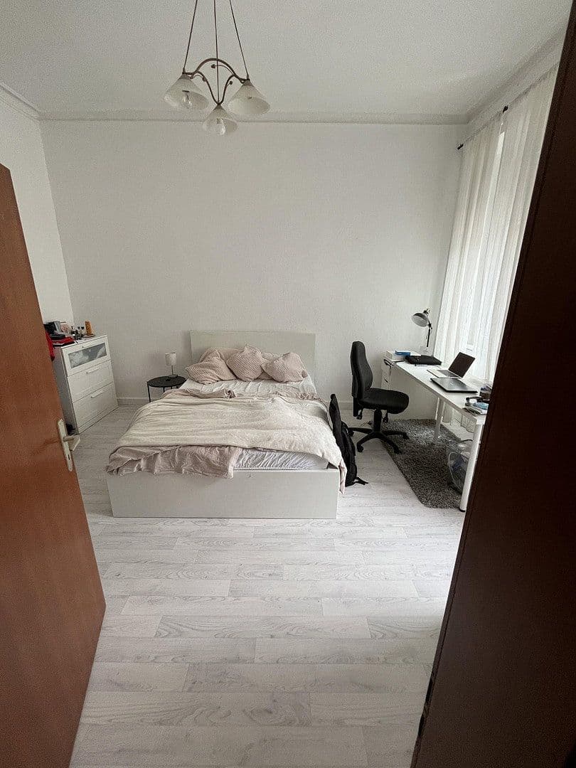 Pronájem bytu 2+1 52 m², Kaiserslautern, Porýní-Falc Pronájem bytu 2+1 52 m², Kaiserslautern, Porýní-Falc