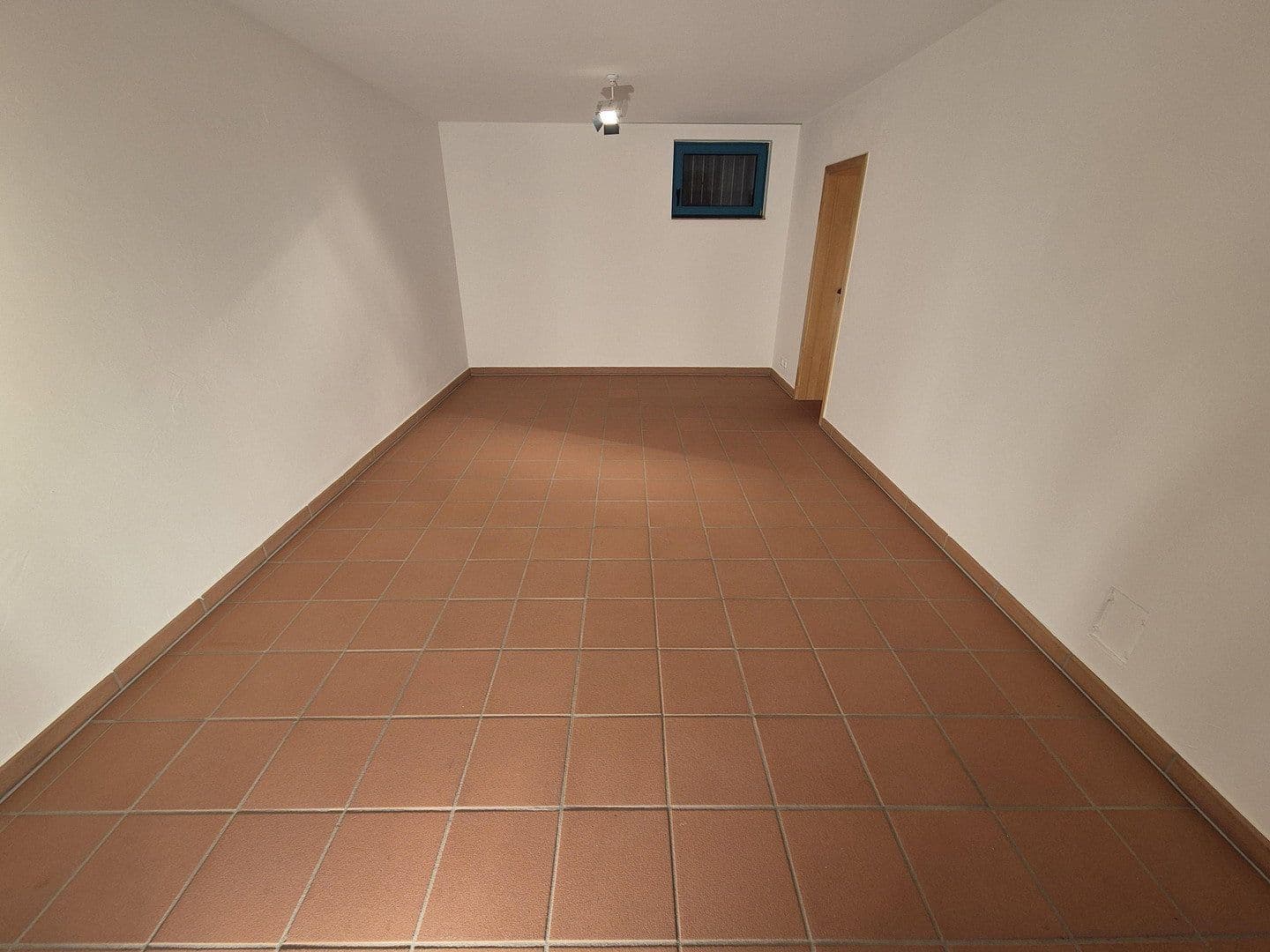 Pronájem domu 200 m², pozemek 420 m², Dietzenbach, Hessen Pronájem domu 200 m², pozemek 420 m², Dietzenbach, Hessen