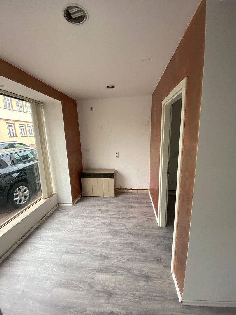 Prodej nebytového prostoru 22 m², Alt Zeilsheim 47, Frankfurt, Hessen Prodej nebytového prostoru 22 m², Alt Zeilsheim 47, Frankfurt, Hessen