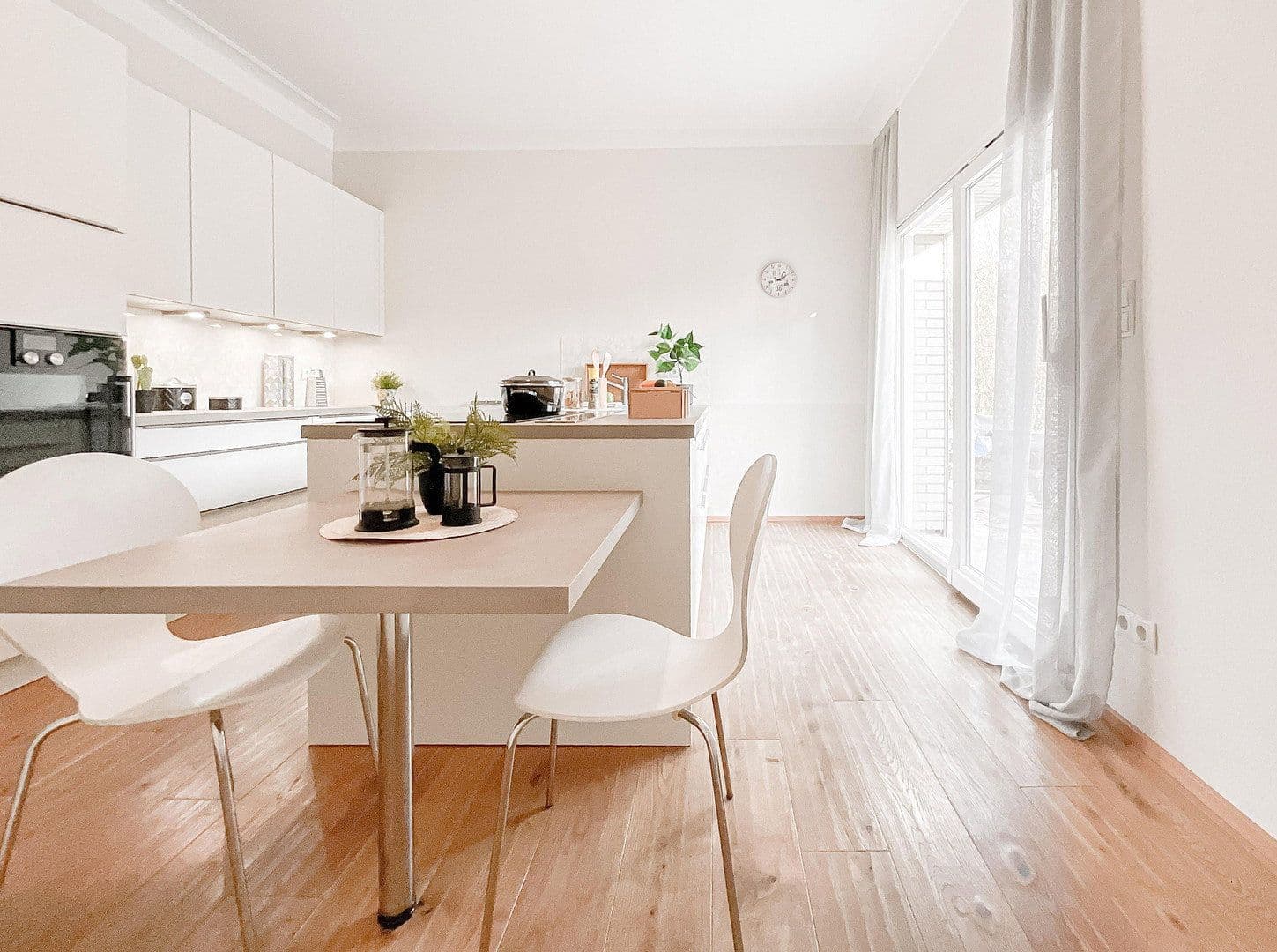Prodej domu 141 m², pozemek 473 m², Hamburg, Hamburg Prodej domu 141 m², pozemek 473 m², Hamburg, Hamburg