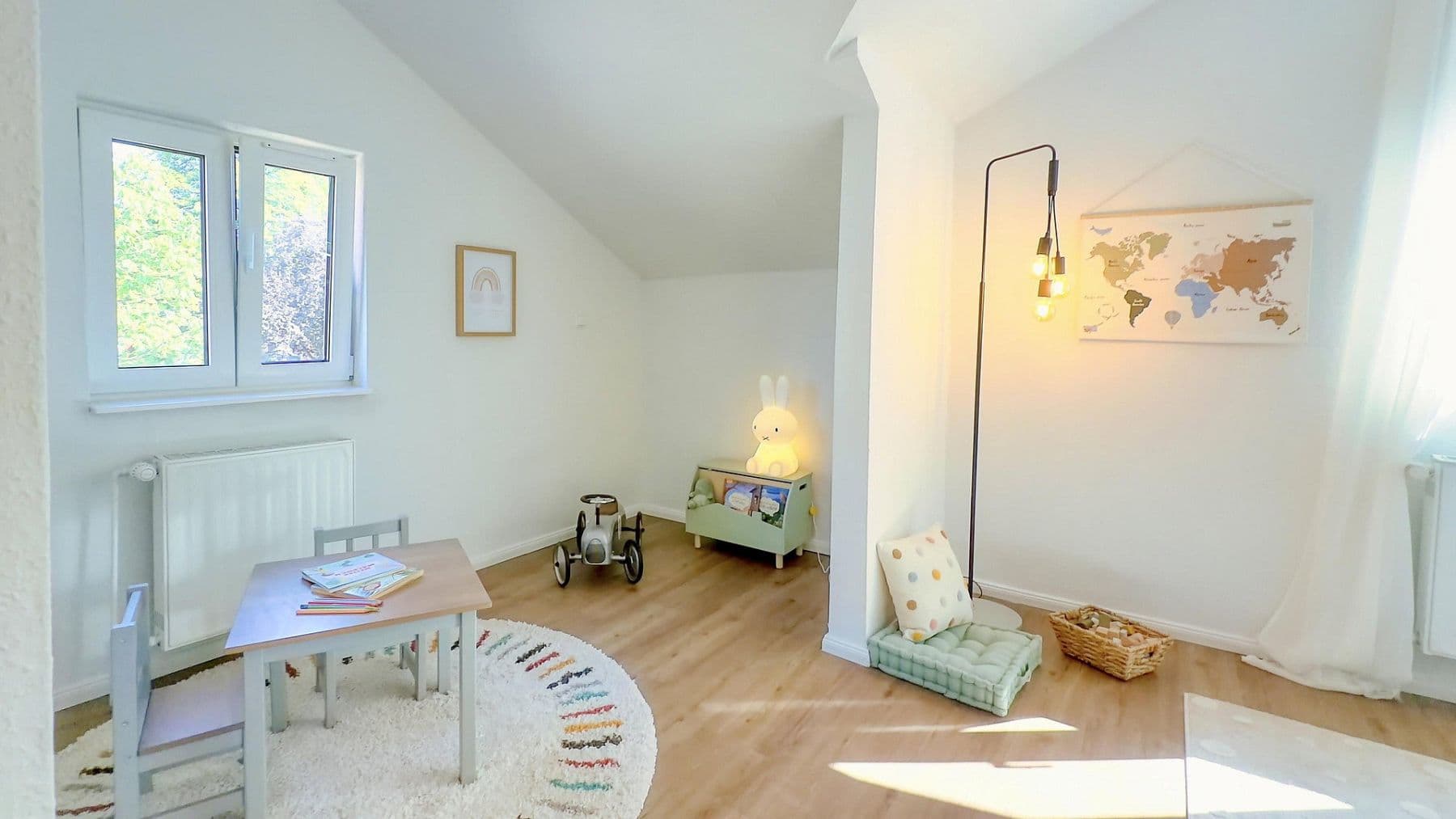 Prodej domu 136 m², pozemek 501 m², Ahrensburg, Šlesvicko-Holštýnsko Prodej domu 136 m², pozemek 501 m², Ahrensburg, Šlesvicko-Holštýnsko