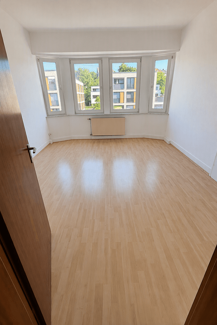 Pronájem bytu 3+1 87 m², Salierstr. 59, Pforzheim, Bádensko-Württembersko Pronájem bytu 3+1 87 m², Salierstr. 59, Pforzheim, Bádensko-Württembersko