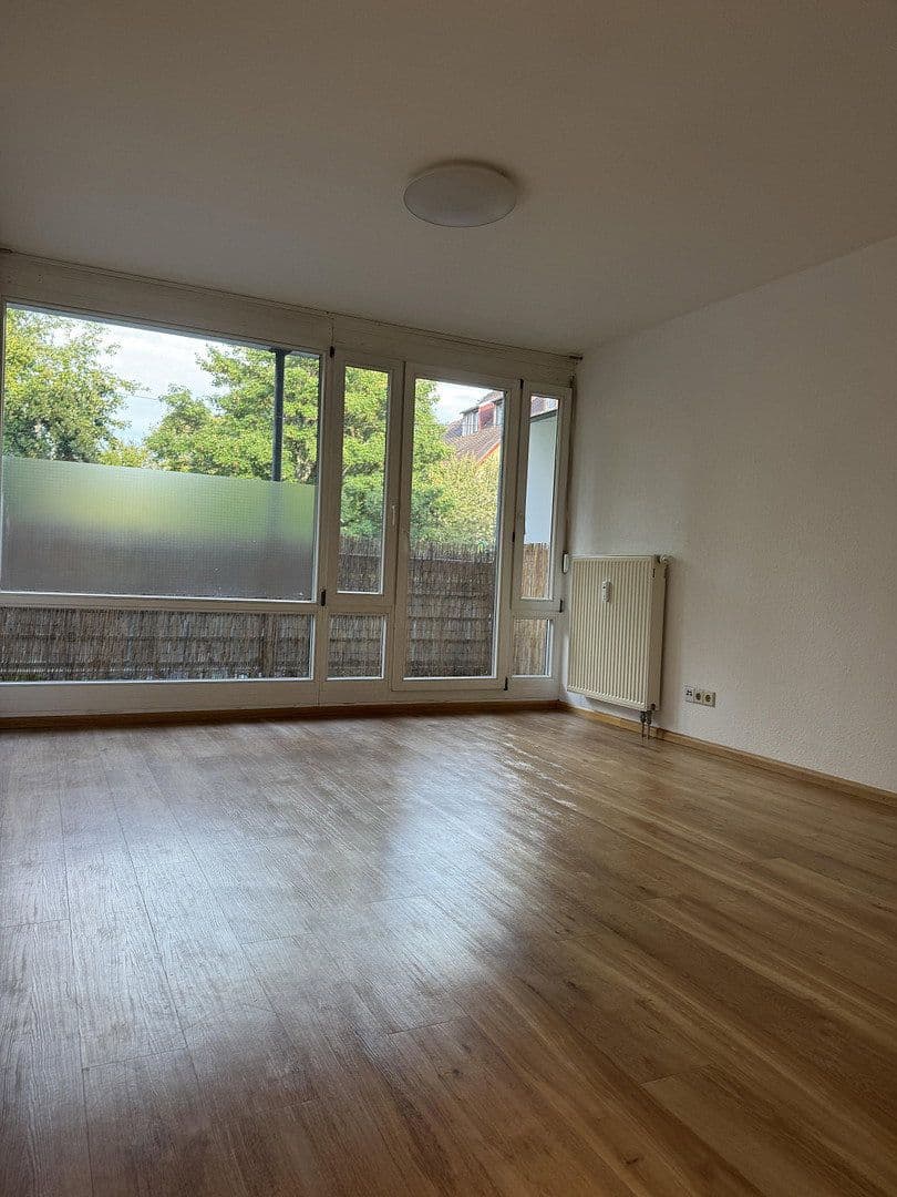 Pronájem bytu 1+1 27 m², Lindenmattenstr 3, Freiburg, Bádensko-Württembersko Pronájem bytu 1+1 27 m², Lindenmattenstr 3, Freiburg, Bádensko-Württembersko