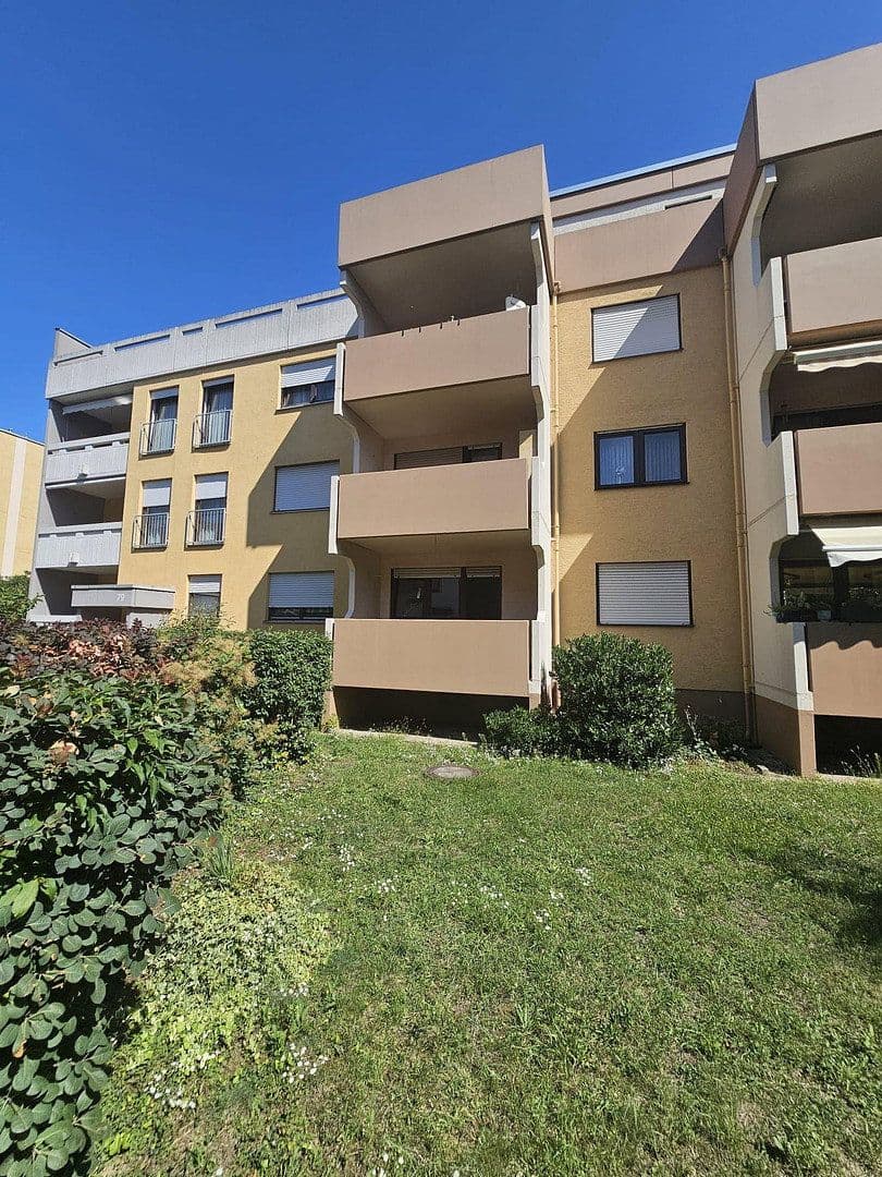 Pronájem bytu 1+1 50 m², Dornheimer Ring 81, Mannheim, Bádensko-Württembersko Pronájem bytu 1+1 50 m², Dornheimer Ring 81, Mannheim, Bádensko-Württembersko
