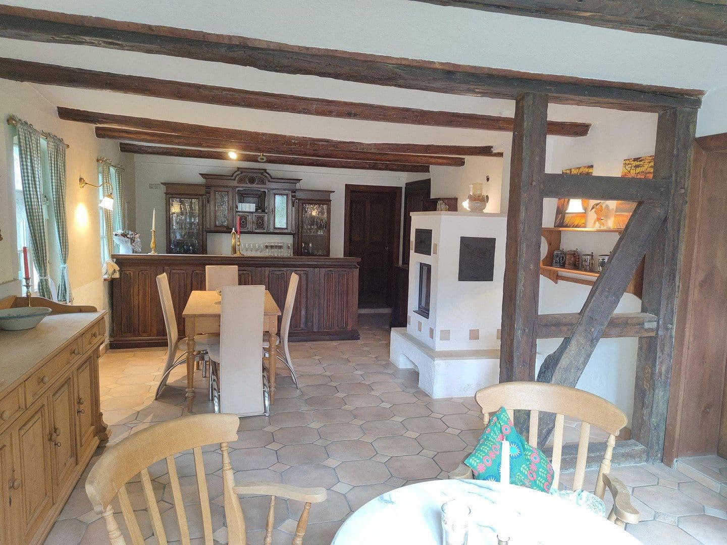 Prodej domu 316 m², pozemek 2.885 m², Duingen, Dolní Sasko Prodej domu 316 m², pozemek 2.885 m², Duingen, Dolní Sasko