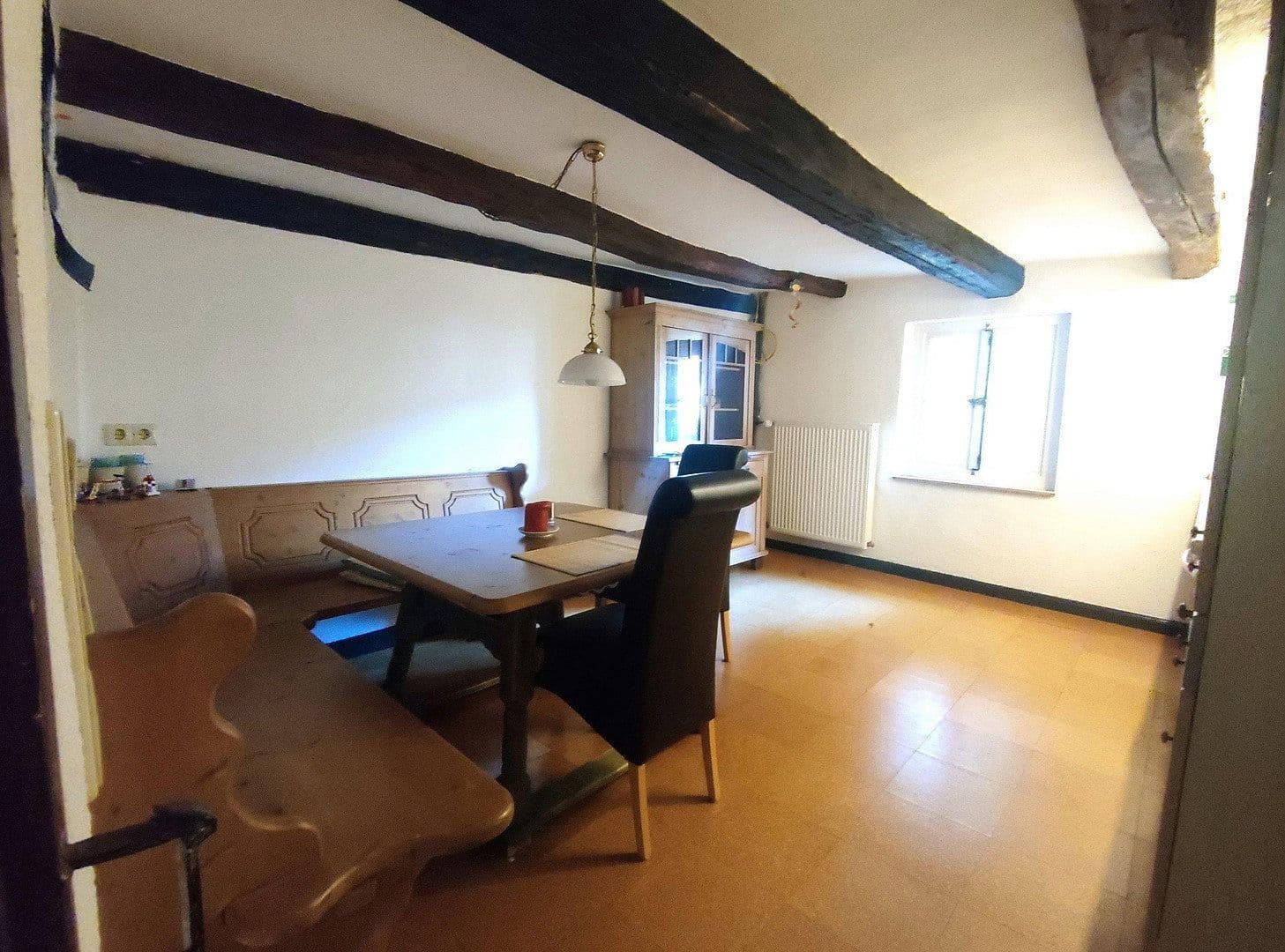 Prodej domu 316 m², pozemek 2.885 m², Duingen, Dolní Sasko Prodej domu 316 m², pozemek 2.885 m², Duingen, Dolní Sasko