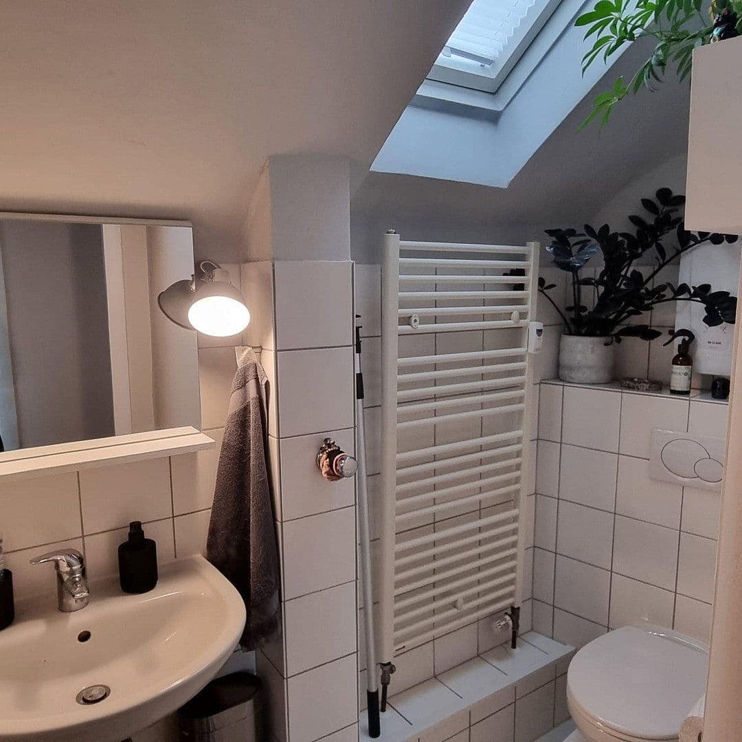 Pronájem domu 42 m², pozemek 1 m², Landmannstraße 2, Köln, Severní Porýní-Vestfálsko Pronájem domu 42 m², pozemek 1 m², Landmannstraße 2, Köln, Severní Porýní-Vestfálsko