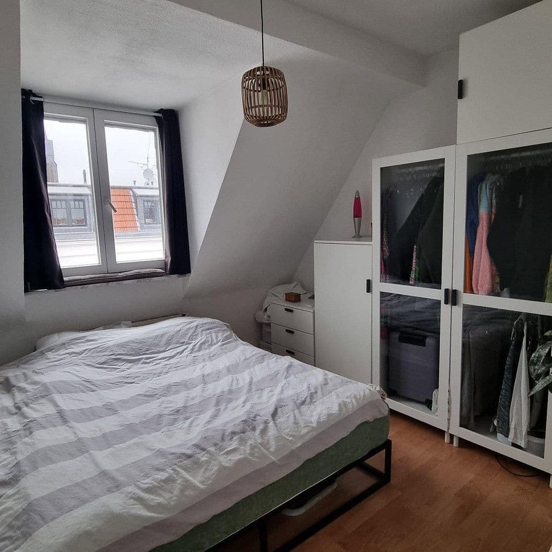 Pronájem domu 42 m², pozemek 1 m², Landmannstraße 2, Köln, Severní Porýní-Vestfálsko Pronájem domu 42 m², pozemek 1 m², Landmannstraße 2, Köln, Severní Porýní-Vestfálsko