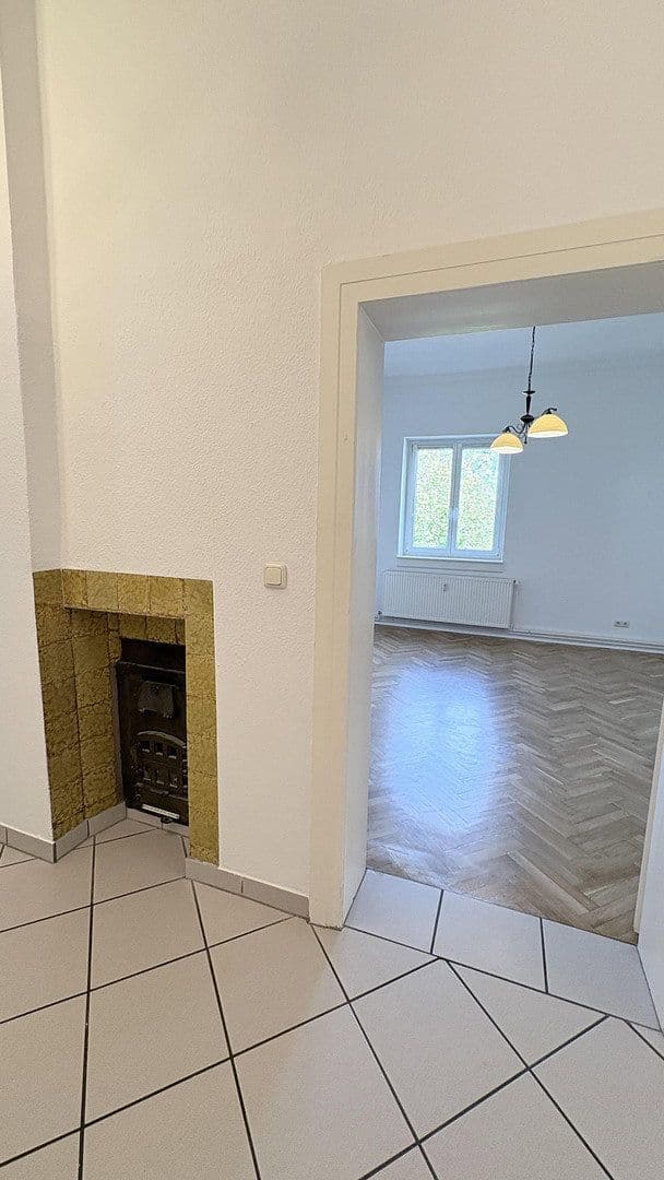 Prodej bytu 4+1 127 m², Begardistr. 15, Worms, Porýní-Falc Prodej bytu 4+1 127 m², Begardistr. 15, Worms, Porýní-Falc