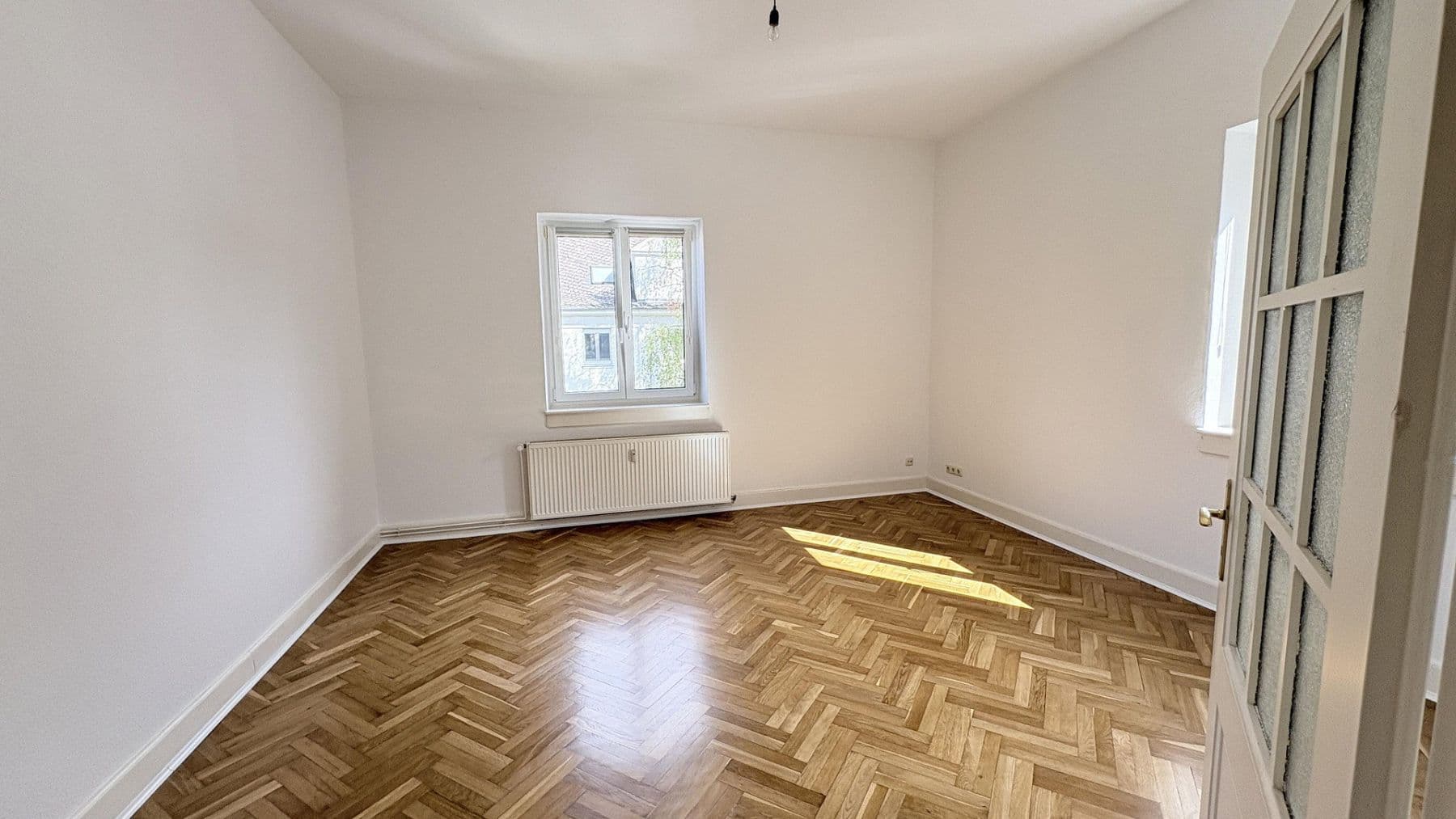 Prodej bytu 4+1 127 m², Begardistr. 15, Worms, Porýní-Falc Prodej bytu 4+1 127 m², Begardistr. 15, Worms, Porýní-Falc