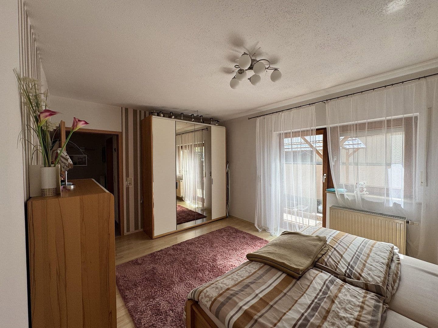 Prodej domu 210 m², pozemek 330 m², Osthofen, Porýní-Falc Prodej domu 210 m², pozemek 330 m², Osthofen, Porýní-Falc