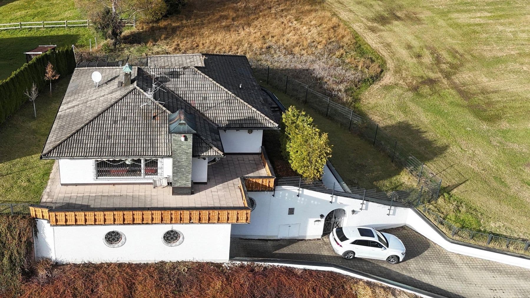 Prodej domu 277 m², pozemek 1.068 m², Wertach, Bavorsko Prodej domu 277 m², pozemek 1.068 m², Wertach, Bavorsko