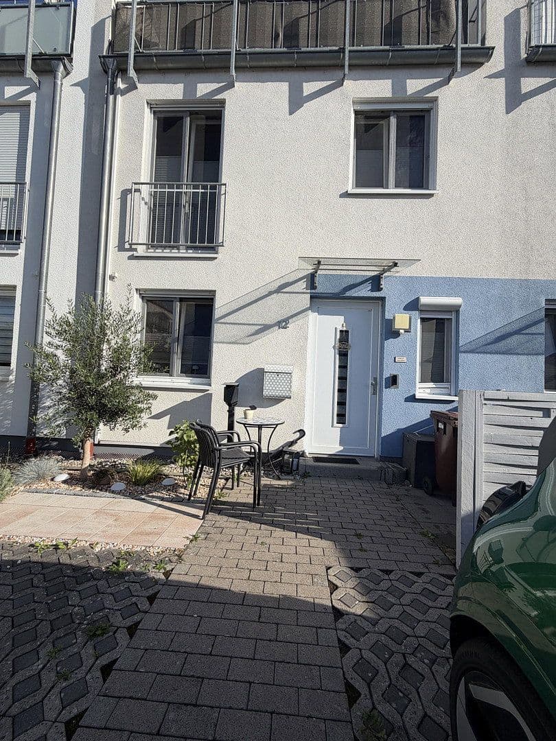 Prodej domu 150 m², pozemek 171 m², Groß-Gerau, Hessen Prodej domu 150 m², pozemek 171 m², Groß-Gerau, Hessen