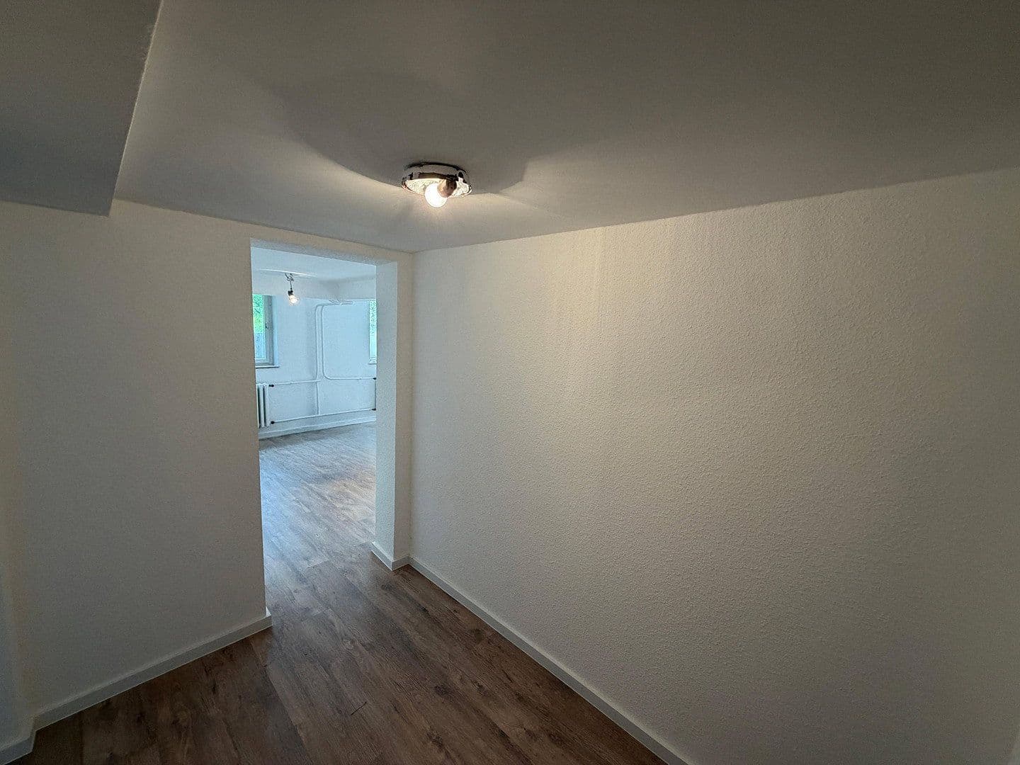 Pronájem kanceláře 46 m², Röntgenstraße 6, Bonn, Severní Porýní-Vestfálsko Pronájem kanceláře 46 m², Röntgenstraße 6, Bonn, Severní Porýní-Vestfálsko