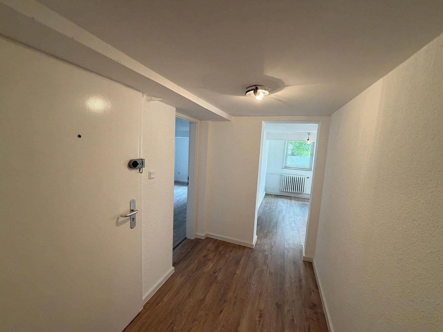 Pronájem kanceláře 46 m², Röntgenstraße 6, Bonn, Severní Porýní-Vestfálsko Pronájem kanceláře 46 m², Röntgenstraße 6, Bonn, Severní Porýní-Vestfálsko