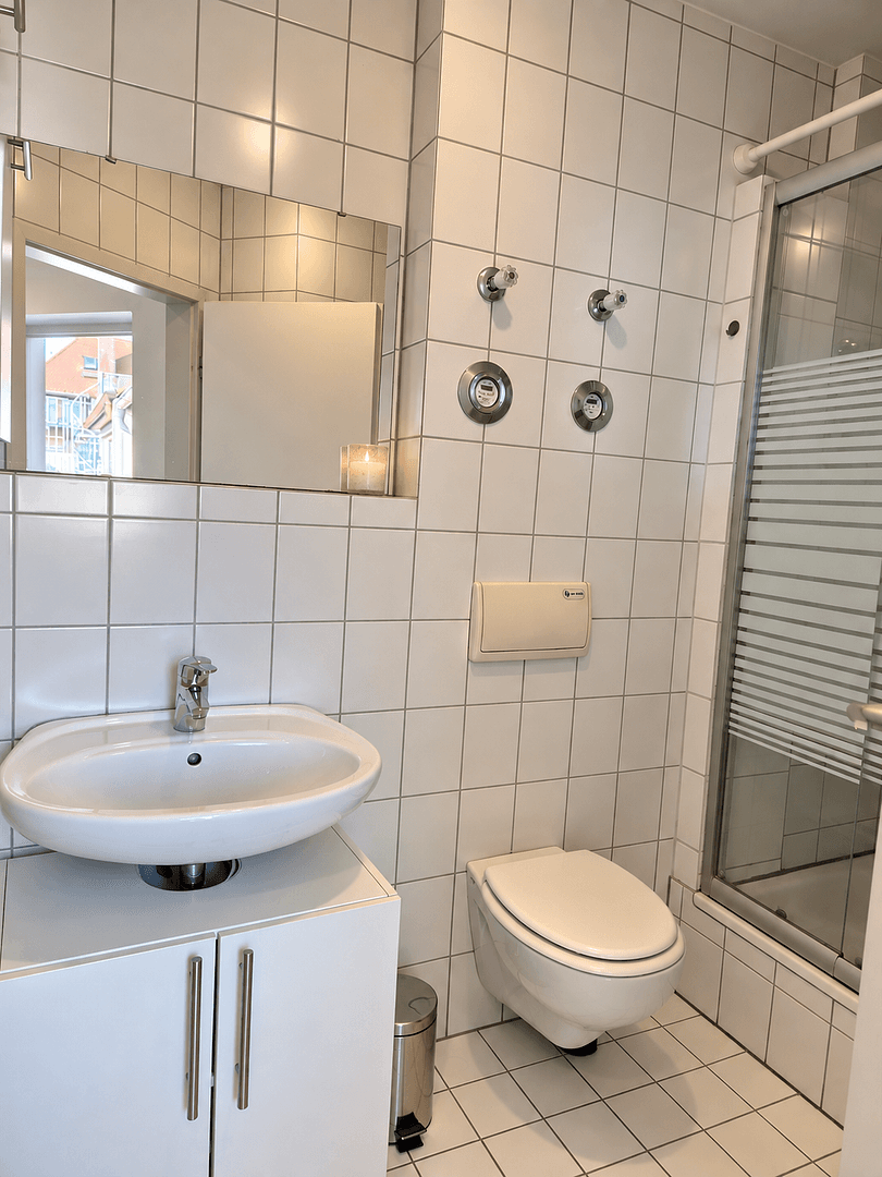 Pronájem bytu 1+kk 41 m², Vierzigmannstraße 15, Erlangen, Bavorsko Pronájem bytu 1+kk 41 m², Vierzigmannstraße 15, Erlangen, Bavorsko