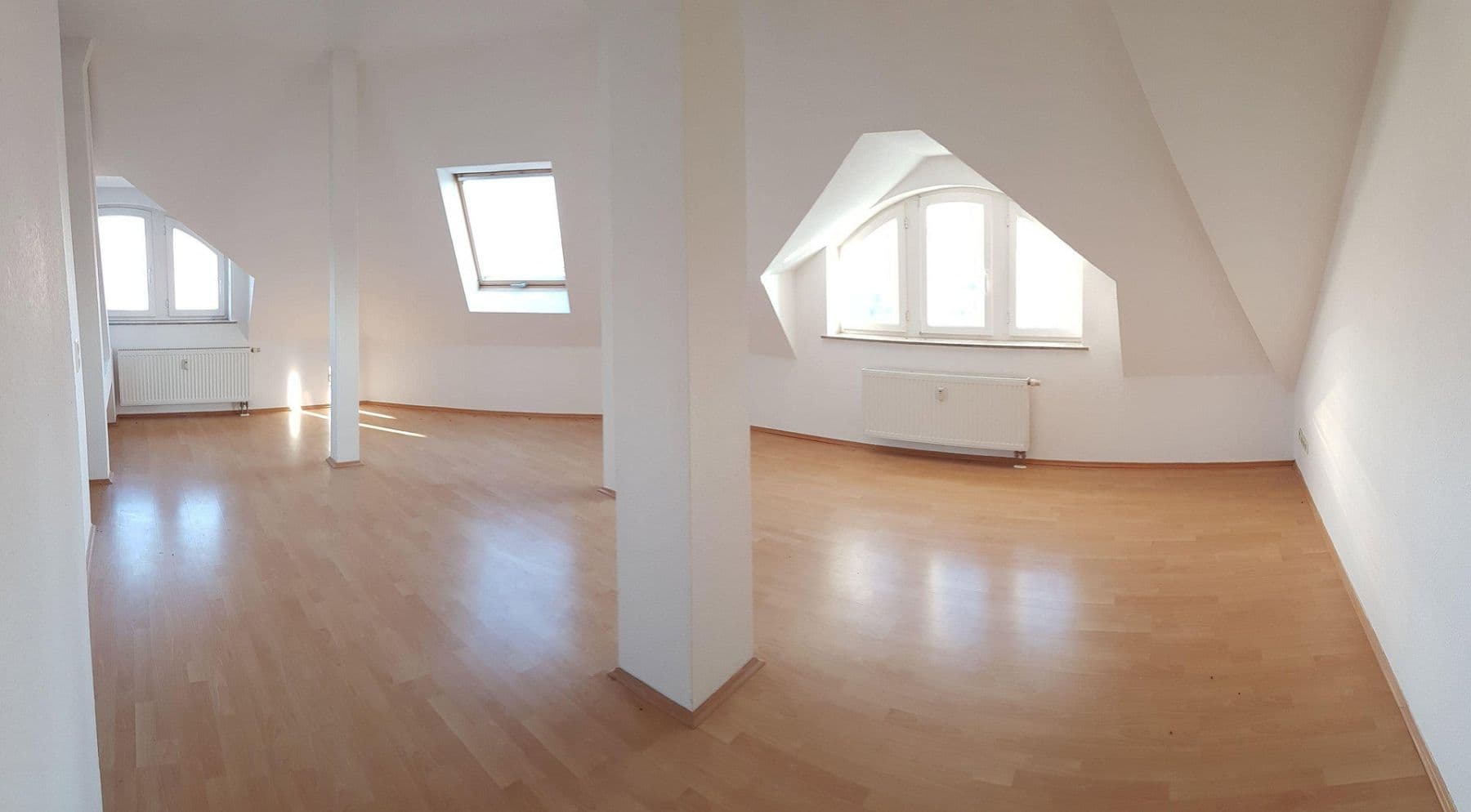Pronájem bytu 2+1 63 m², Schmiedegasse 2, Leipzig, Sasko Pronájem bytu 2+1 63 m², Schmiedegasse 2, Leipzig, Sasko