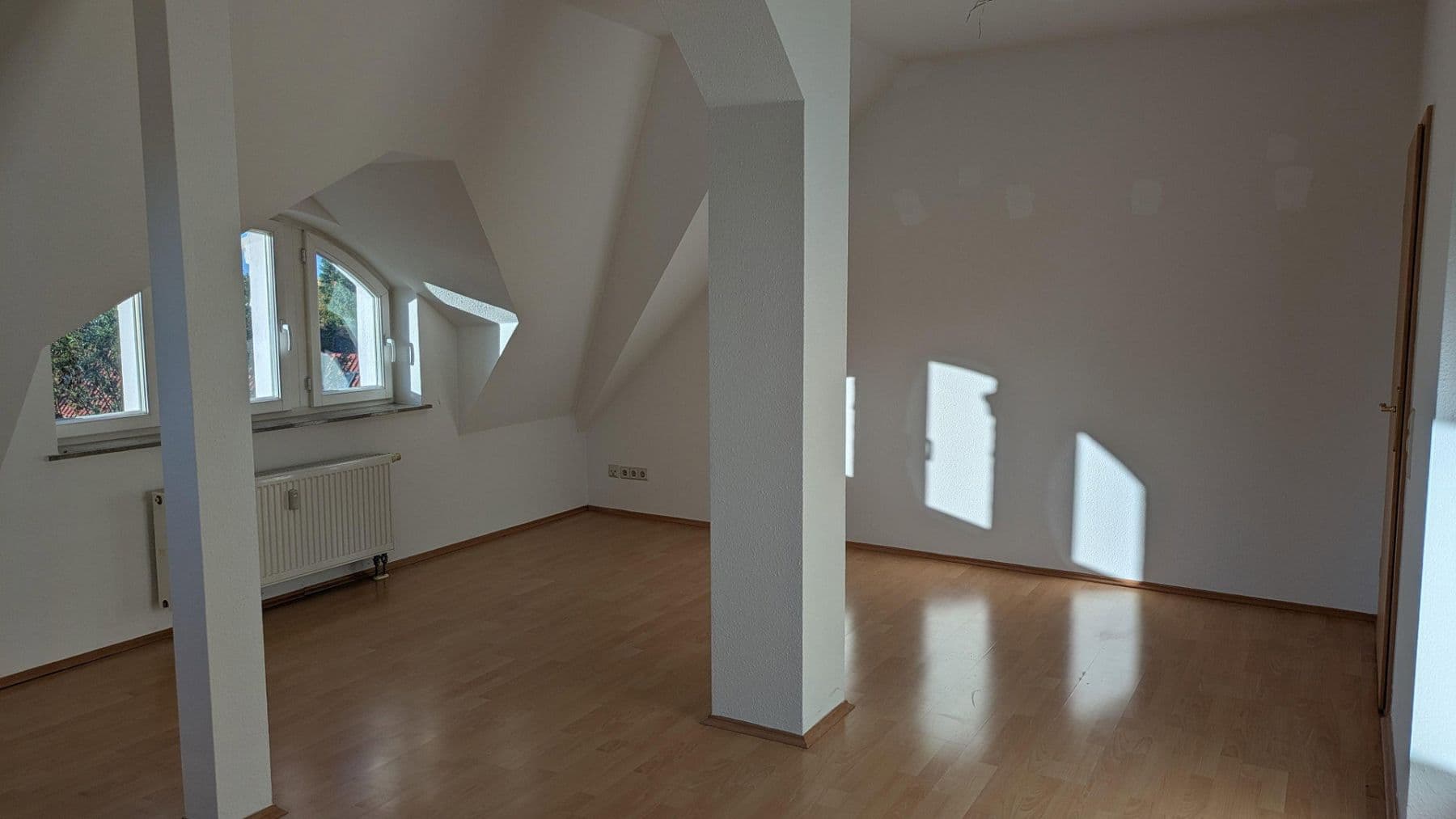 Pronájem bytu 2+1 63 m², Schmiedegasse 2, Leipzig, Sasko Pronájem bytu 2+1 63 m², Schmiedegasse 2, Leipzig, Sasko