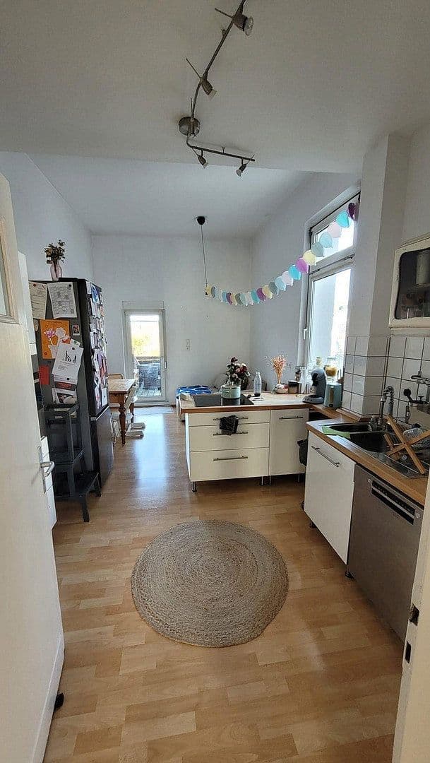 Pronájem bytu 2+1 77 m², Bahnstraße 6, Solingen, Severní Porýní-Vestfálsko Pronájem bytu 2+1 77 m², Bahnstraße 6, Solingen, Severní Porýní-Vestfálsko