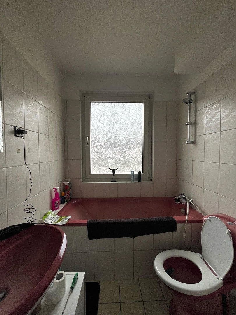 Pronájem bytu 2+1 49 m², Wuppertal, Severní Porýní-Vestfálsko Pronájem bytu 2+1 49 m², Wuppertal, Severní Porýní-Vestfálsko