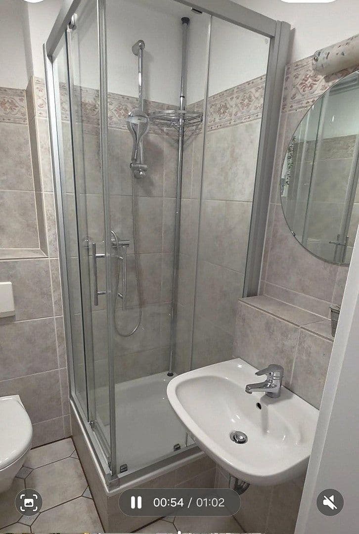 Pronájem bytu 2+1 35 m², Bergerstr. 197, Köln, Severní Porýní-Vestfálsko Pronájem bytu 2+1 35 m², Bergerstr. 197, Köln, Severní Porýní-Vestfálsko