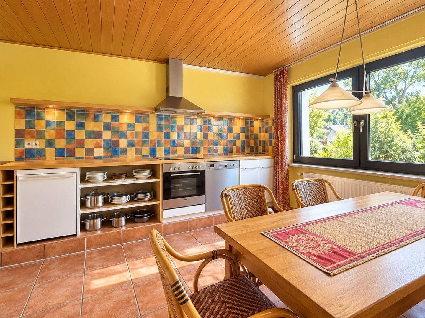 Prodej domu 217 m², pozemek 591 m², Heusenstamm, Hessen Prodej domu 217 m², pozemek 591 m², Heusenstamm, Hessen