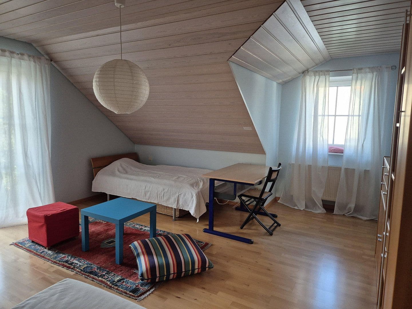 Prodej domu 202 m², pozemek 447 m², Ebersbach an der Fils, Bádensko-Württembersko Prodej domu 202 m², pozemek 447 m², Ebersbach an der Fils, Bádensko-Württembersko