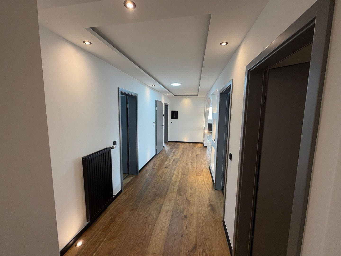 Pronájem bytu 3+1 145 m², Mottmannstraße 5b, Troisdorf, Severní Porýní-Vestfálsko Pronájem bytu 3+1 145 m², Mottmannstraße 5b, Troisdorf, Severní Porýní-Vestfálsko