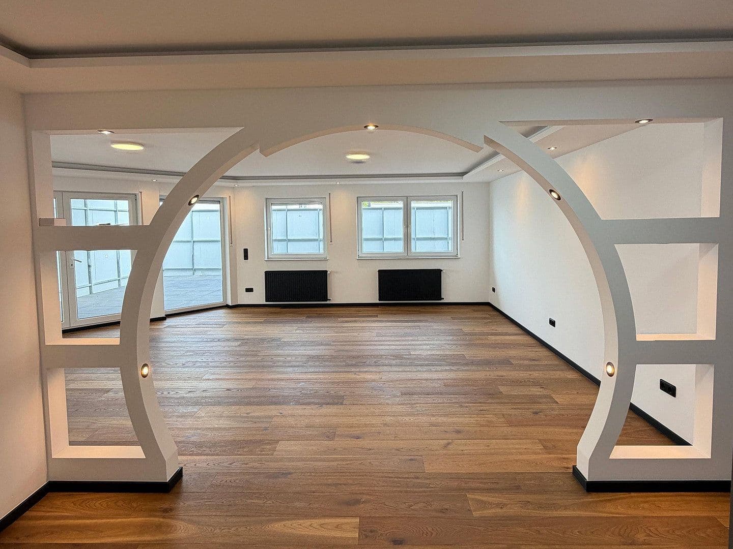 Pronájem bytu 7+1 265 m², Mottmannstraße 5b, Troisdorf, Severní Porýní-Vestfálsko Pronájem bytu 7+1 265 m², Mottmannstraße 5b, Troisdorf, Severní Porýní-Vestfálsko