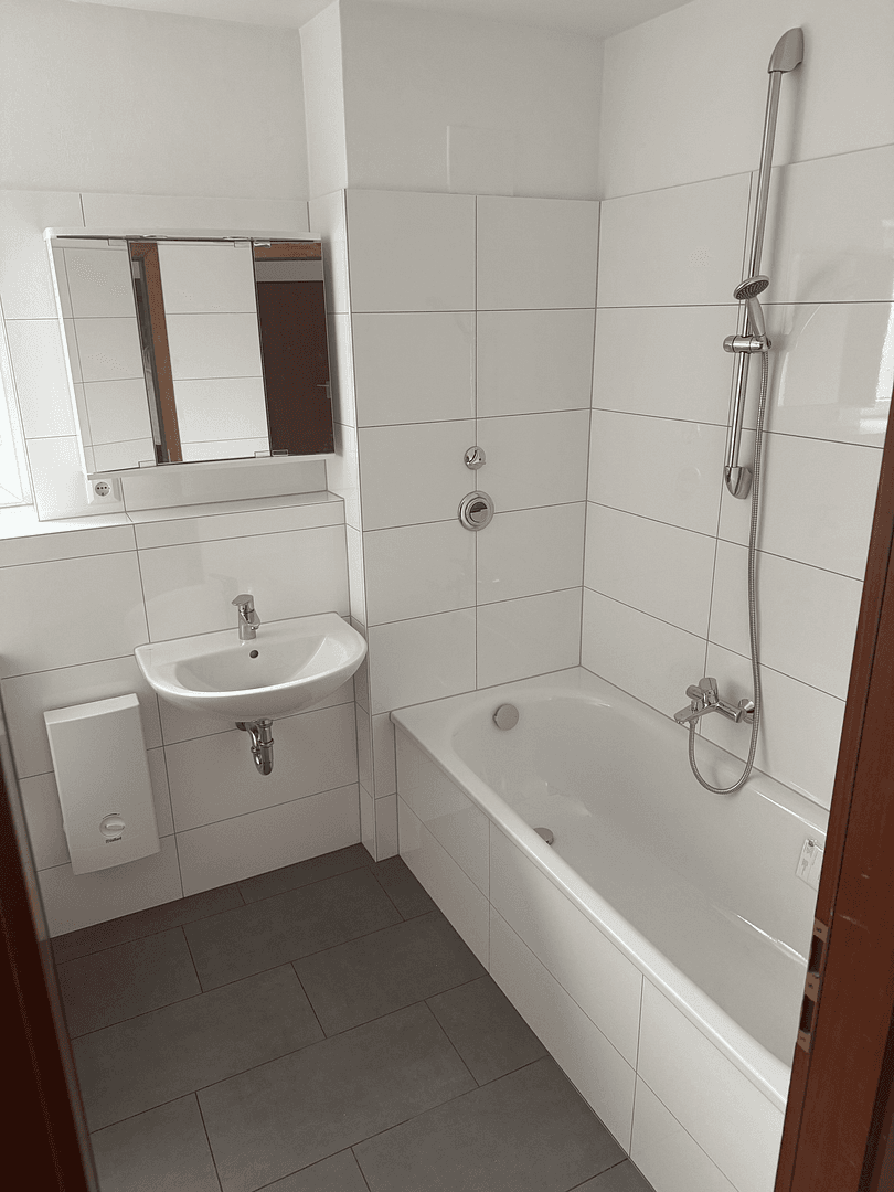 Pronájem bytu 3+1 76 m², Schwerte, Severní Porýní-Vestfálsko Pronájem bytu 3+1 76 m², Schwerte, Severní Porýní-Vestfálsko