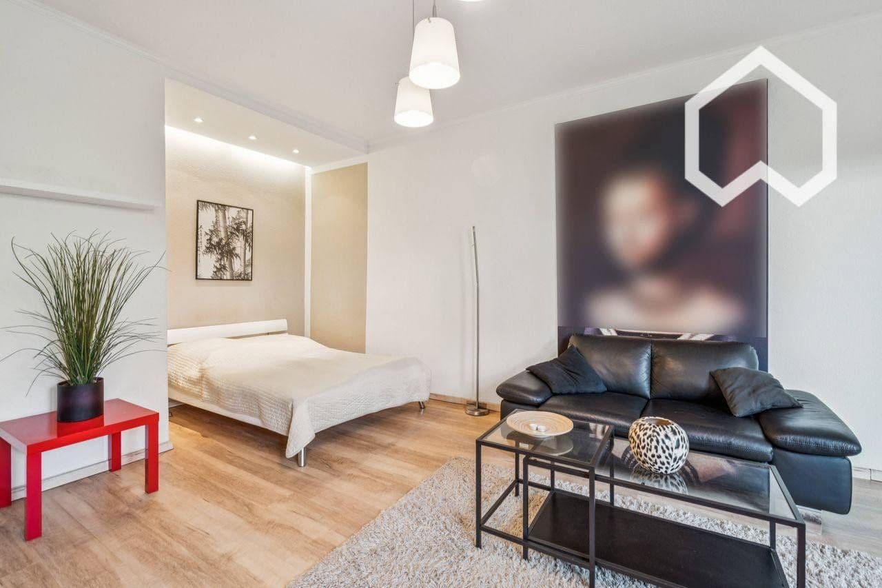 Pronájem bytu 1+1 41 m², Hubertusallee 6, Berlin, Berlín Pronájem bytu 1+1 41 m², Hubertusallee 6, Berlin, Berlín