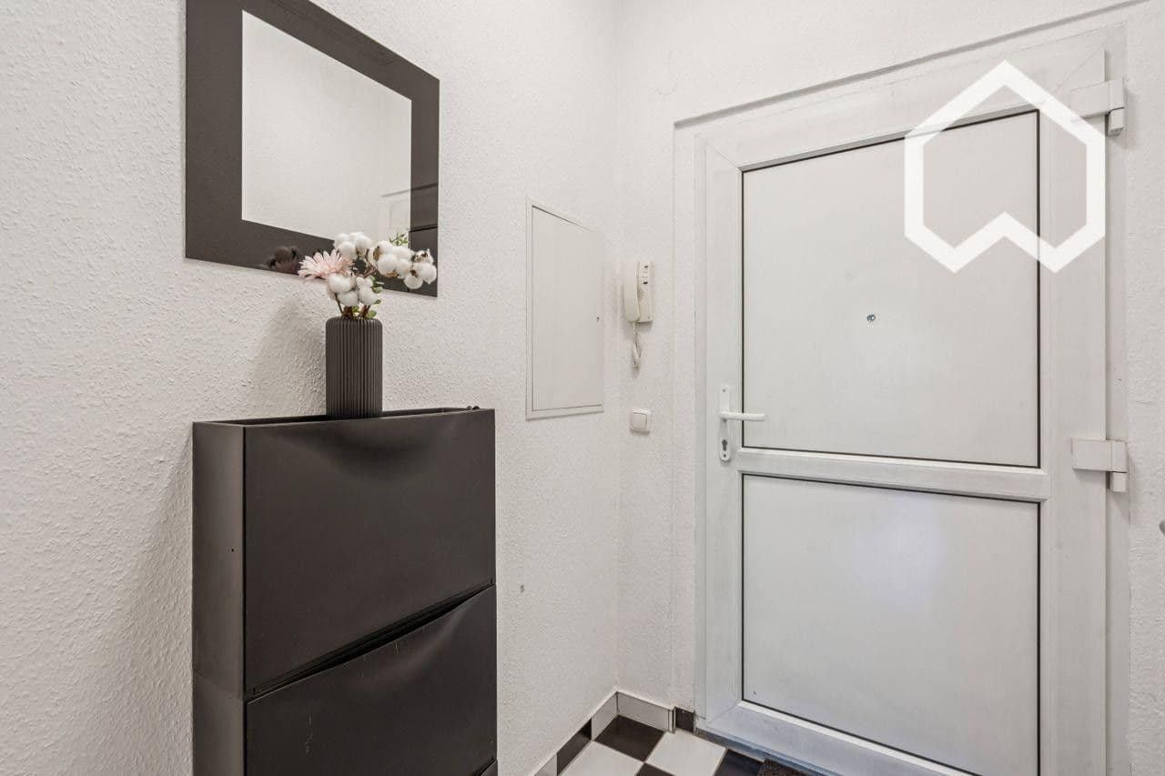 Pronájem bytu 1+1 41 m², Hubertusallee 6, Berlin, Berlín Pronájem bytu 1+1 41 m², Hubertusallee 6, Berlin, Berlín