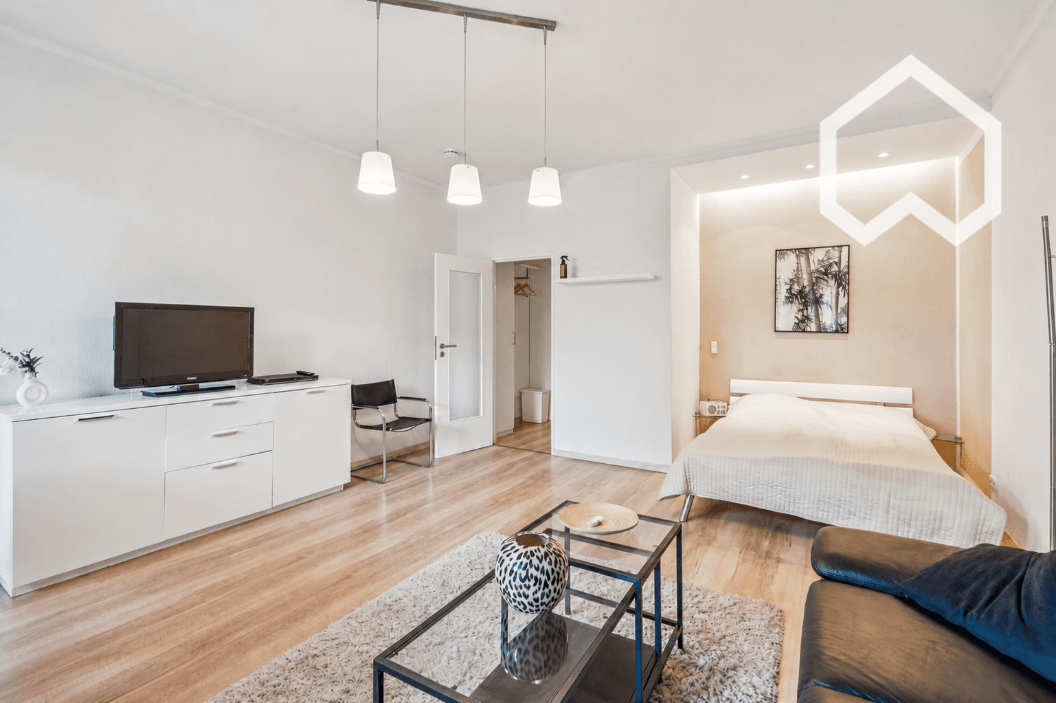 Pronájem bytu 1+1 41 m², Hubertusallee 6, Berlin, Berlín Pronájem bytu 1+1 41 m², Hubertusallee 6, Berlin, Berlín