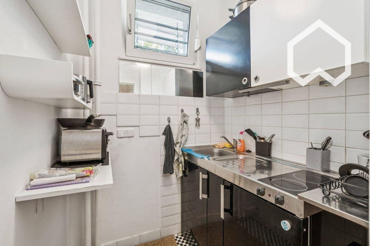 Pronájem bytu 1+1 41 m², Hubertusallee 6, Berlin, Berlín Pronájem bytu 1+1 41 m², Hubertusallee 6, Berlin, Berlín