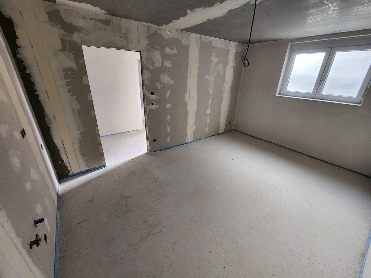 Pronájem bytu 3+1 68 m², Sinsheim, Bádensko-Württembersko Pronájem bytu 3+1 68 m², Sinsheim, Bádensko-Württembersko