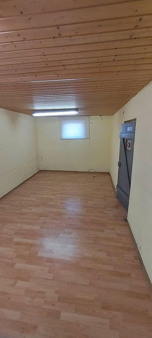 Prodej domu 110 m², pozemek 424 m², Esslingen am Neckar, Bádensko-Württembersko Prodej domu 110 m², pozemek 424 m², Esslingen am Neckar, Bádensko-Württembersko