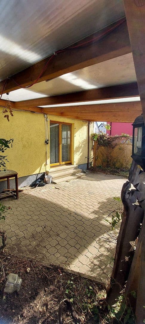 Prodej domu 110 m², pozemek 424 m², Esslingen am Neckar, Bádensko-Württembersko Prodej domu 110 m², pozemek 424 m², Esslingen am Neckar, Bádensko-Württembersko