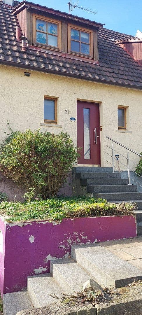 Prodej domu 110 m², pozemek 424 m², Esslingen am Neckar, Bádensko-Württembersko Prodej domu 110 m², pozemek 424 m², Esslingen am Neckar, Bádensko-Württembersko