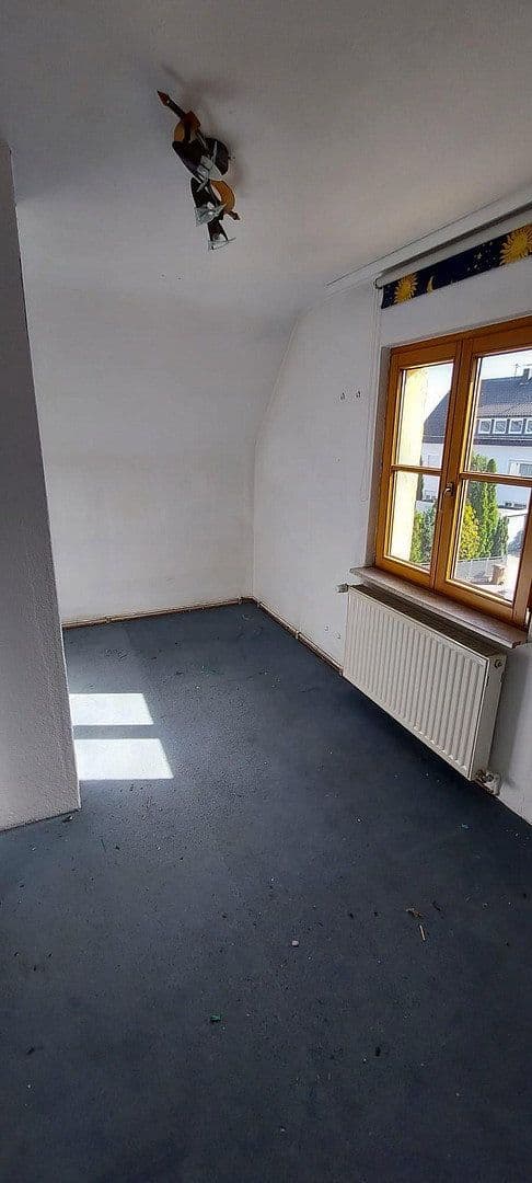 Prodej domu 110 m², pozemek 424 m², Esslingen am Neckar, Bádensko-Württembersko Prodej domu 110 m², pozemek 424 m², Esslingen am Neckar, Bádensko-Württembersko