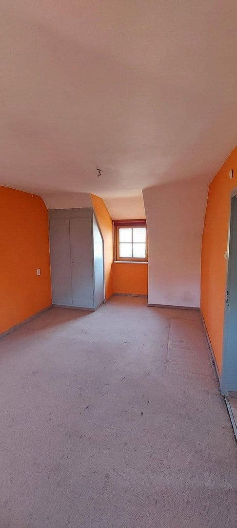 Prodej domu 110 m², pozemek 424 m², Esslingen am Neckar, Bádensko-Württembersko Prodej domu 110 m², pozemek 424 m², Esslingen am Neckar, Bádensko-Württembersko