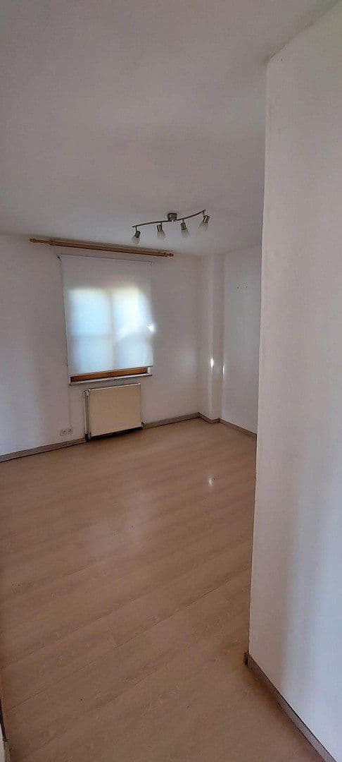 Prodej domu 110 m², pozemek 424 m², Esslingen am Neckar, Bádensko-Württembersko Prodej domu 110 m², pozemek 424 m², Esslingen am Neckar, Bádensko-Württembersko