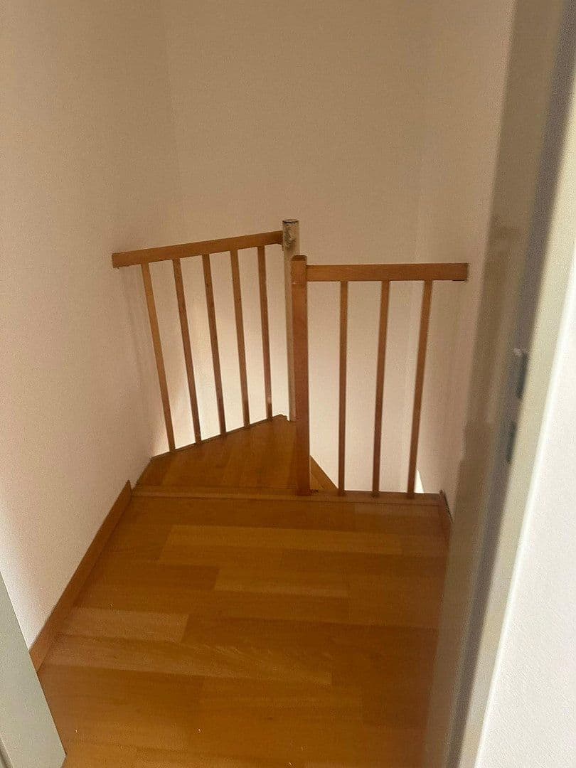 Pronájem bytu 2+1 80 m², Frühlingstraße 2, Vierkirchen, Bavorsko Pronájem bytu 2+1 80 m², Frühlingstraße 2, Vierkirchen, Bavorsko
