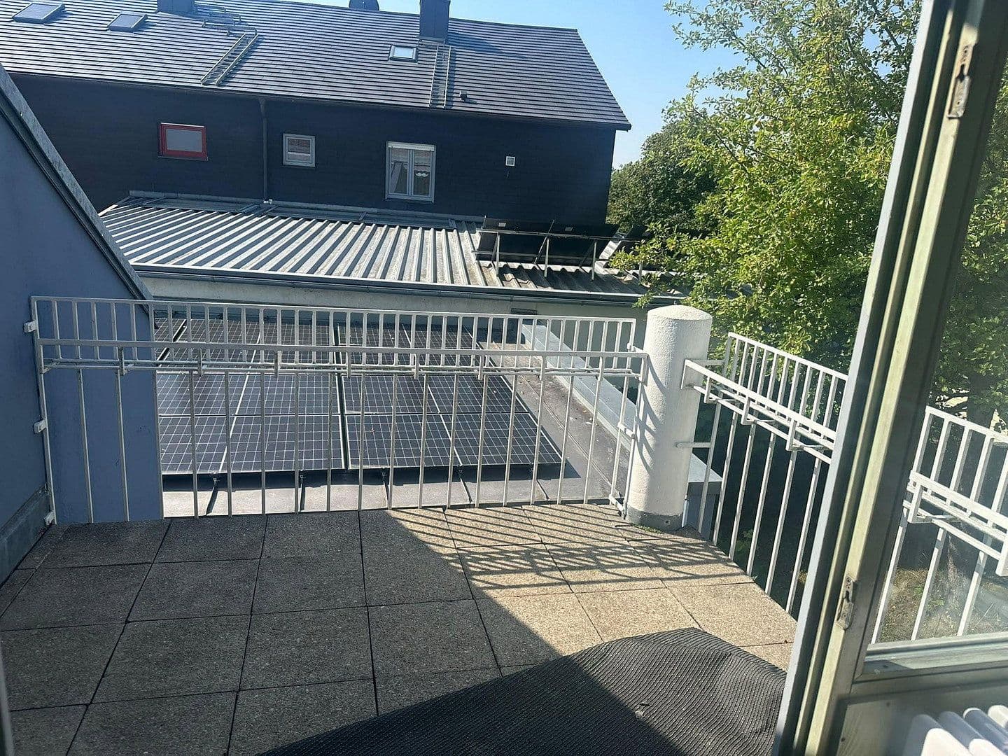 Pronájem bytu 2+1 80 m², Frühlingstraße 2, Vierkirchen, Bavorsko Pronájem bytu 2+1 80 m², Frühlingstraße 2, Vierkirchen, Bavorsko