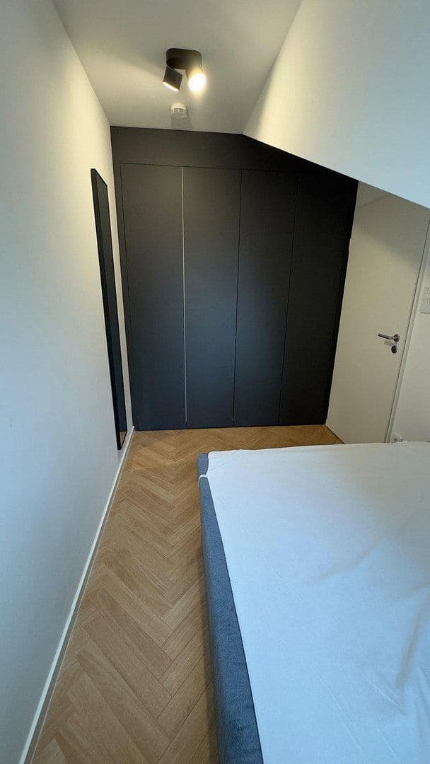 Pronájem bytu 2+1 32 m², Stümpflingstrasse 5, München, Bavorsko Pronájem bytu 2+1 32 m², Stümpflingstrasse 5, München, Bavorsko