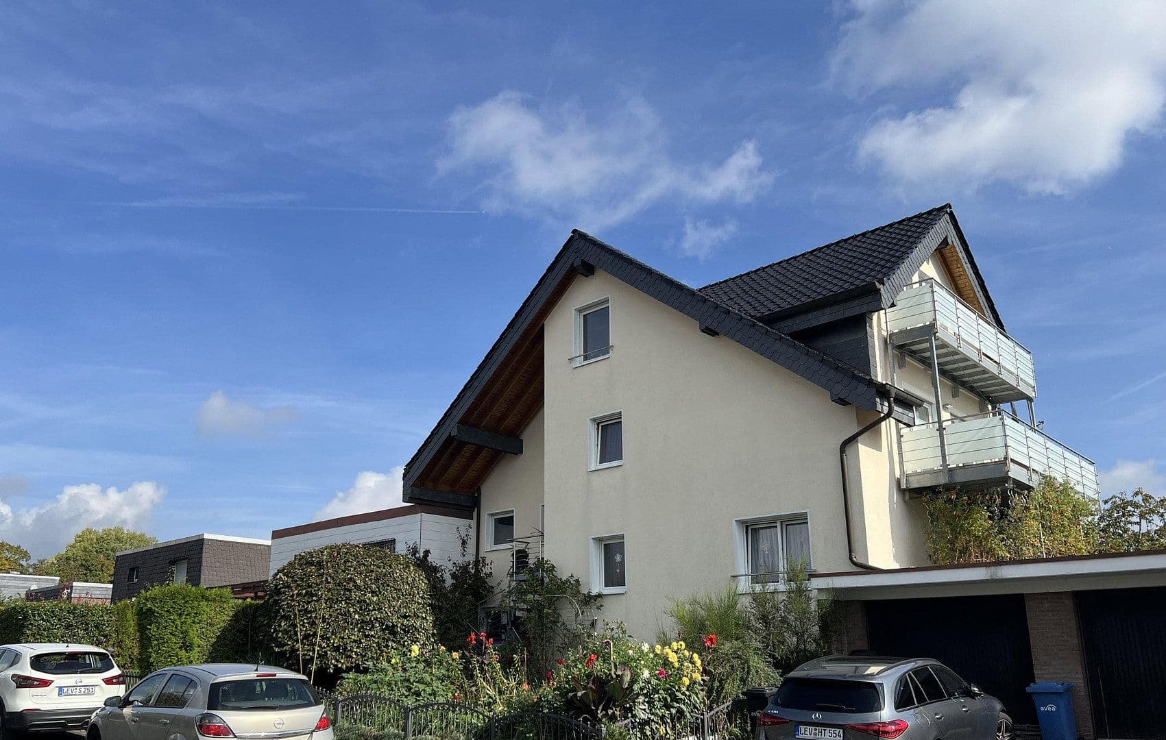 Prodej domu 156 m², pozemek 702 m², Leverkusen, Severní Porýní-Vestfálsko Prodej domu 156 m², pozemek 702 m², Leverkusen, Severní Porýní-Vestfálsko