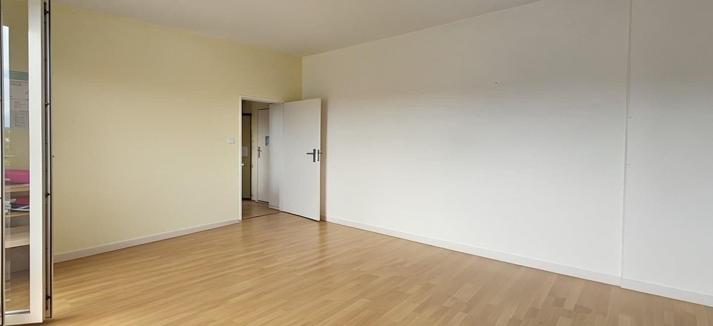 Prodej bytu 2+1 55 m², Belfaster Strasse 35, Berlin Mitte, Berlín Prodej bytu 2+1 55 m², Belfaster Strasse 35, Berlin Mitte, Berlín