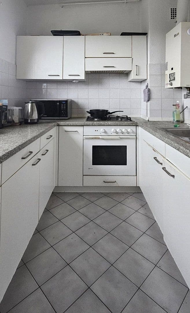 Prodej bytu 2+1 55 m², Belfaster Strasse 35, Berlin Mitte, Berlín Prodej bytu 2+1 55 m², Belfaster Strasse 35, Berlin Mitte, Berlín