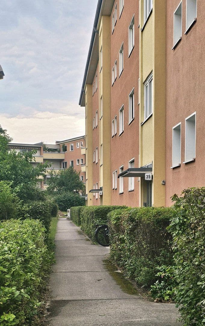 Prodej bytu 2+1 55 m², Belfaster Strasse 35, Berlin Mitte, Berlín Prodej bytu 2+1 55 m², Belfaster Strasse 35, Berlin Mitte, Berlín