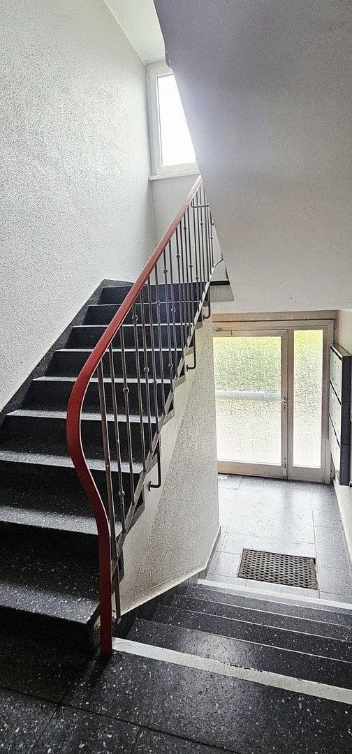 Prodej bytu 2+1 55 m², Belfaster Strasse 35, Berlin Mitte, Berlín Prodej bytu 2+1 55 m², Belfaster Strasse 35, Berlin Mitte, Berlín